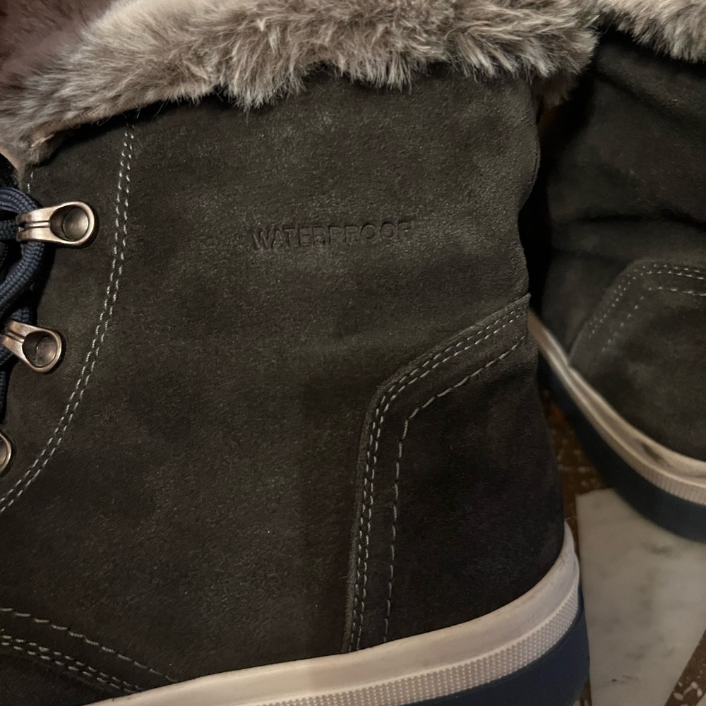 Cougar Black and Gray Winter Boots - Picture 10 of 10